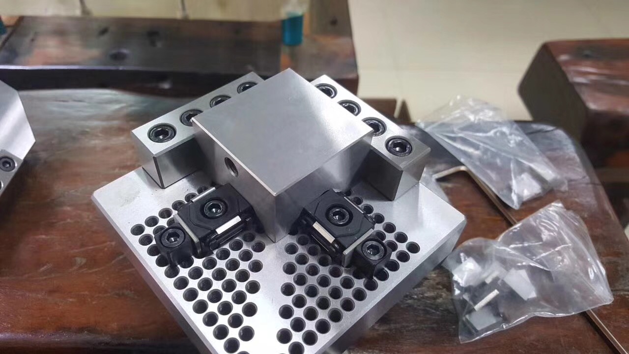 小型零件加工夾具